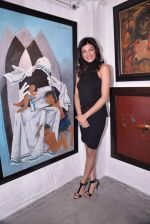 Sushmita Sen at the Launch of Gallery 7 art gallery in Mumbai on 26th April 2012 (186).JPG